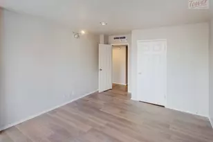 1800 Lavaca Unit St, Austin, TX 78701 - Photo 15