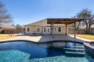 208 S Buffalo Pass, Georgetown, TX 78633 - Photo 27