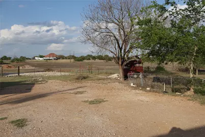 11906 Foley Drive, Del Valle, TX 78617 - Photo 15