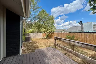 9501 Quail Ct, Austin, TX 78758 - Photo 23