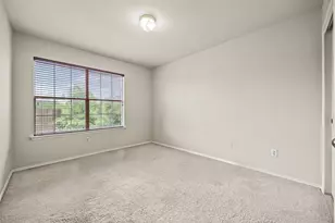 11304 Staked Plains Dr, Austin, TX 78717 - Photo 19