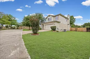11304 Staked Plains Dr, Austin, TX 78717 - Photo 7