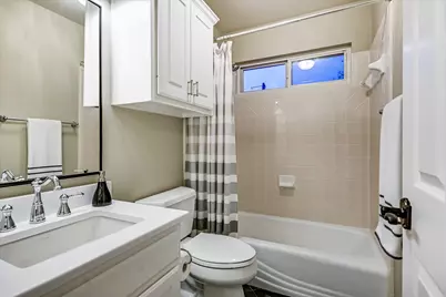 504 Saddlehorn Drive, Dripping Springs, TX 78620 - Photo 19