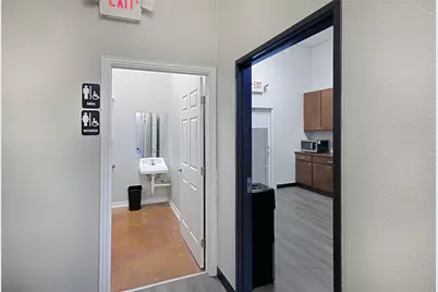 2501 S Bagdad Road #Unit B, Leander, TX 78641 - Photo 17