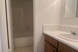 311 E 31st St, Austin, TX 78705 - Photo 7