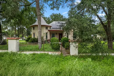 112 Rock Point Drive, Del Valle, TX 78617 - Photo 3