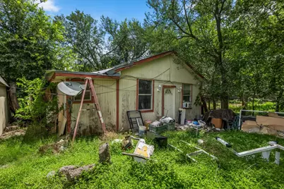 112 Rock Point Drive, Del Valle, TX 78617 - Photo 15