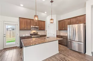 682 Coyote Crk Wy, Kyle, TX 78640 - Photo 21