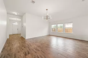 682 Coyote Crk Wy, Kyle, TX 78640 - Photo 17