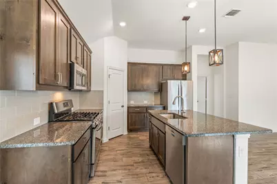 682 Coyote Creek Way, Kyle, TX 78640 - Photo 19