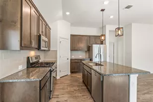 682 Coyote Crk Wy, Kyle, TX 78640 - Photo 19