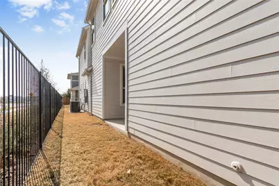 8017 Orizzonte Street, Austin, TX 78744 - Photo 31