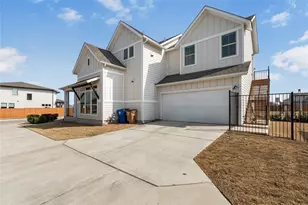 8017 Orizzonte St, Austin, TX 78744 - Photo 29