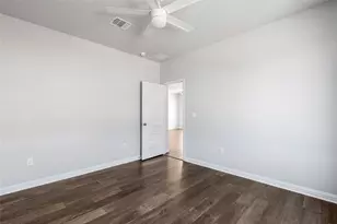 8017 Orizzonte St, Austin, TX 78744 - Photo 11