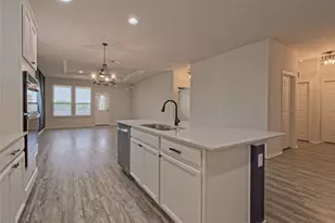 601 Hummingbird Ln, Leander, TX 78641 - Photo 11