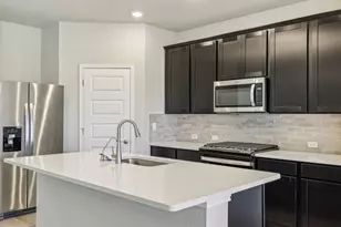 5012 Stockton Ln, Del Valle, TX 78617 - Photo 9