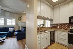 3001 Cedar St, Austin, TX 78705 - Photo 9