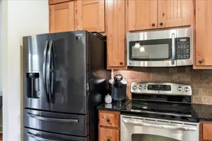 1058 Daviot Dr, Spicewood, TX 78669 - Photo 11