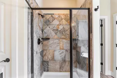 1058 Daviot Drive, Spicewood, TX 78669 - Photo 21