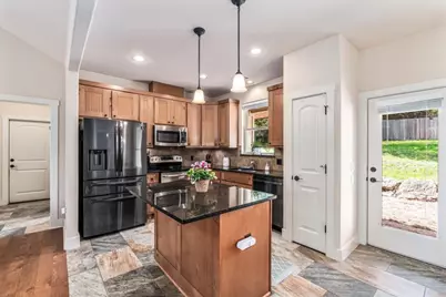 1058 Daviot Drive, Spicewood, TX 78669 - Photo 9