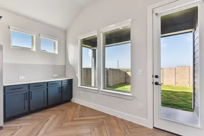 8506 Basil Hayden Lane, Austin, TX 78744 - Photo 9