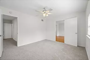 7707 Watson St, Austin, TX 78757 - Photo 13