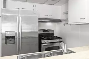 7707 Watson St, Austin, TX 78757 - Photo 5