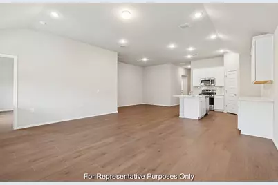 7124 Fayetteville Drive, Austin, TX 78747 - Photo 3