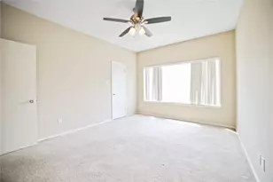 806 W 24th Street W, Austin, TX 78705 - Photo 7