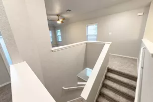 117 Open Sky Wy, Jarrell, TX 76537 - Photo 11