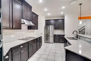 516 Ayinger Ln, Austin, TX 78728 - Photo 7