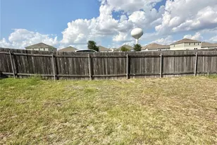 18900 Lady Bird Johnson St, Manor, TX 78653 - Photo 31