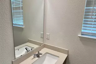 18900 Lady Bird Johnson St, Manor, TX 78653 - Photo 7