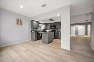 703 Oakridge Dr, Round Rock, TX 78681 - Photo 19