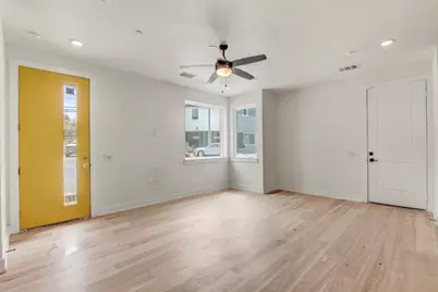 4127 E 12th Street #2, Austin, TX 78721 - Photo 9