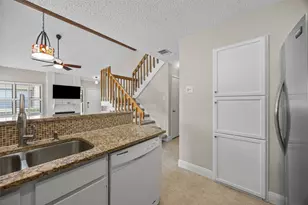 1748 Ohlen Rd, Austin, TX 78757 - Photo 21