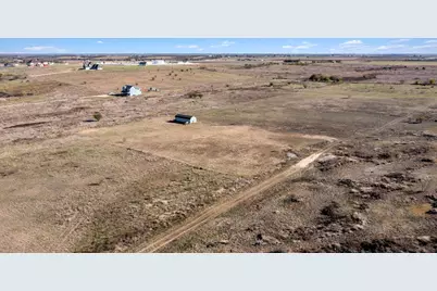 422 County Road 451 Road, Coupland, TX 78615 - Photo 5