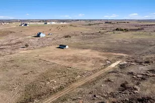 422 County Road 451 Rd, Coupland, TX 78615 - Photo 5