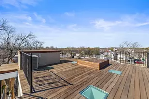 1810 W 35th St, Austin, TX 78703 - Photo 35