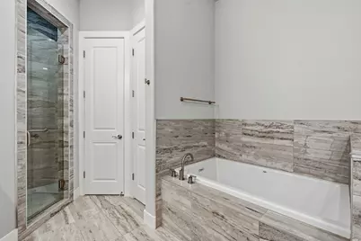 8200 Southwest Parkway #302, Austin, TX 78735 - Photo 19
