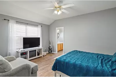 512 Mockingbird Lane, Lockhart, TX 78644 - Photo 13