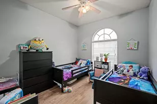 512 Mockingbird Ln, Lockhart, TX 78644 - Photo 17