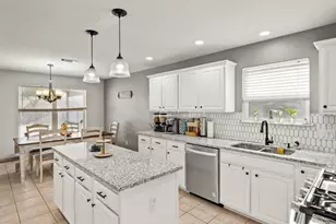 512 Mockingbird Ln, Lockhart, TX 78644 - Photo 9