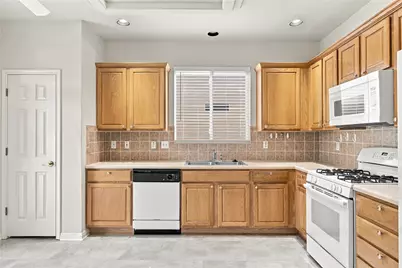 111 Double Fire Trail, Georgetown, TX 78633 - Photo 9
