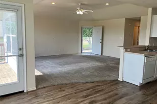 3201 MacArthur Ave, Lago Vista, TX 78645 - Photo 3