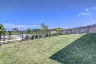 22300 Lago Lookout Ln, Lago Vista, TX 78645 - Photo 29