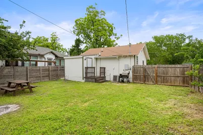 1909 College Row, Austin, TX 78702 - Photo 29