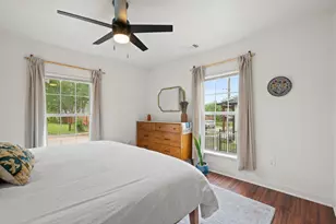 1909 College Row, Austin, TX 78702 - Photo 23