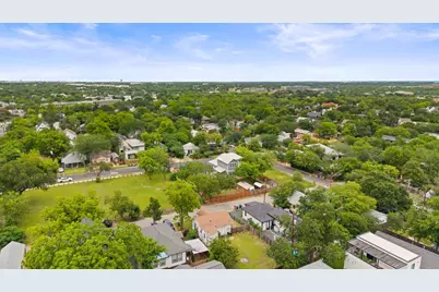 1909 College Row, Austin, TX 78702 - Photo 33