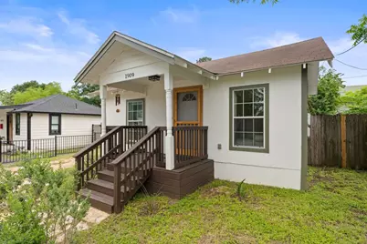 1909 College Row, Austin, TX 78702 - Photo 5